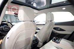 جاكوار إي- بيس